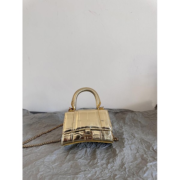  بالنسياغاالحقيبة-011