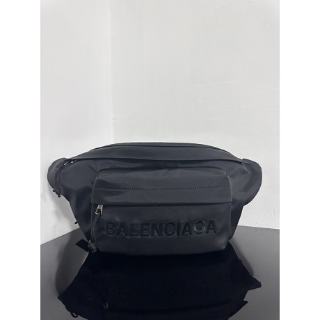  بالنسياغاالحقيبة-060