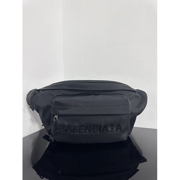  بالنسياغاالحقيبة-060