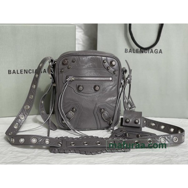  بالنسياغاالحقيبة-061