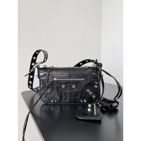  بالنسياغاالحقيبة-067