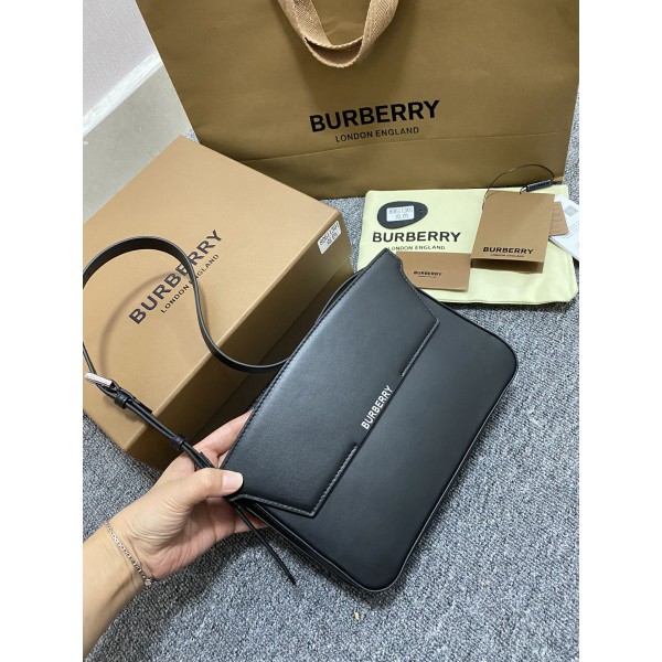 بربري كيس 028 الحجم : 24×5.5×17.5 سم