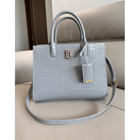 بربري كيس 069 الحجم : 27×11×20 سم