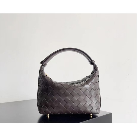 بوتيجا فينيتا كيس 020 الحجم : 22×13×9 سم