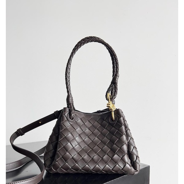 بوتيجا فينيتا كيس 058 الحجم : 21×17×16.5 سم