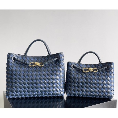 بوتيجا فينيتا كيس 067 الحجم : 25×22×10.5 سم