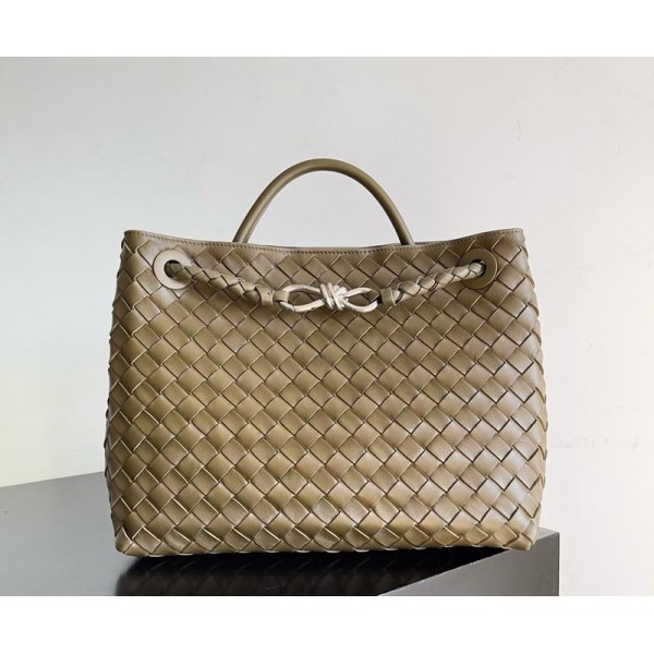 بوتيجا فينيتا كيس 087 الحجم : 32×24×12 سم