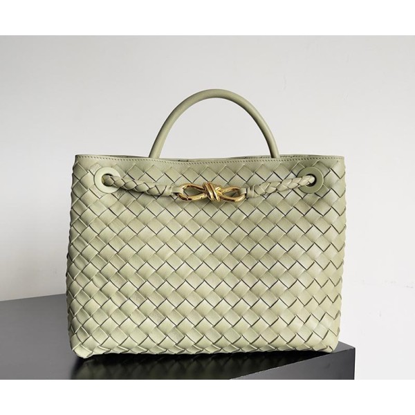 بوتيجا فينيتا كيس 093 الحجم : 32×24×12 سم