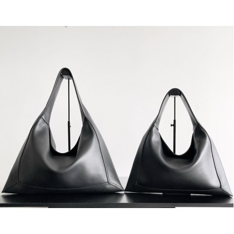 بوتيجا فينيتا كيس 111 الحجم : 41×20×8 سم / 54×24×13 سم