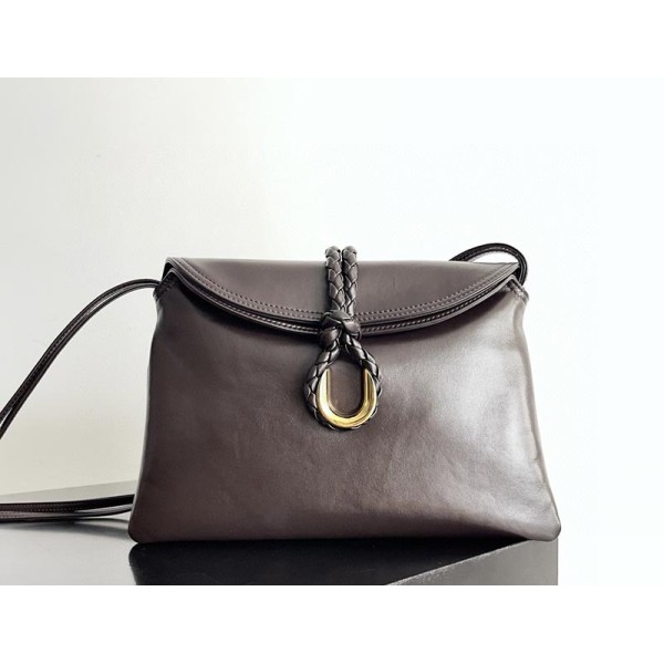 بوتيجا فينيتا كيس 128 الحجم : 30×20×8 سم