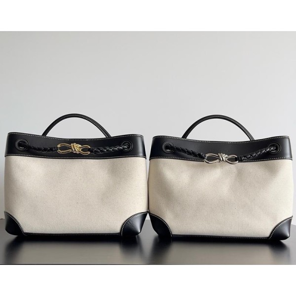 بوتيجا فينيتا كيس 134 الحجم : 32.5×24×12 سم