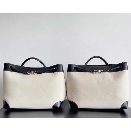 بوتيجا فينيتا كيس 136 الحجم : 45×22×34 سم