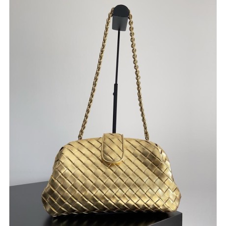 بوتيجا فينيتا كيس 159 الحجم : 31.5 سم × 16.5 سم × 11 سم