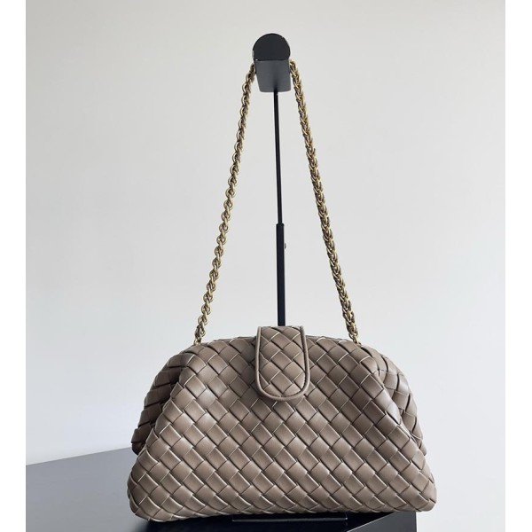 بوتيجا فينيتا كيس 161 الحجم : 31.5 سم × 16.5 سم × 11 سم