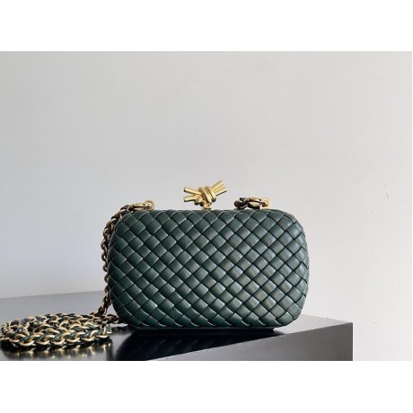 بوتيجا فينيتا كيس 175 الحجم : 20.5×6×12.5 سم