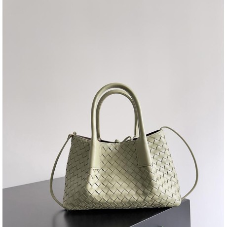 بوتيجا فينيتا كيس 184 الحجم : 24×15×12 سم / 43×23×17.5 سم