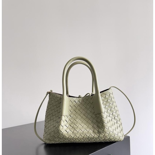 بوتيجا فينيتا كيس 184 الحجم : 24×15×12 سم / 43×23×17.5 سم