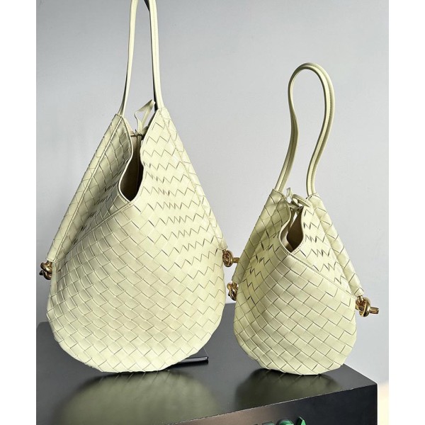 بوتيجا فينيتا كيس 218 الحجم : 29×3×52 سم / 26×3×30 سم