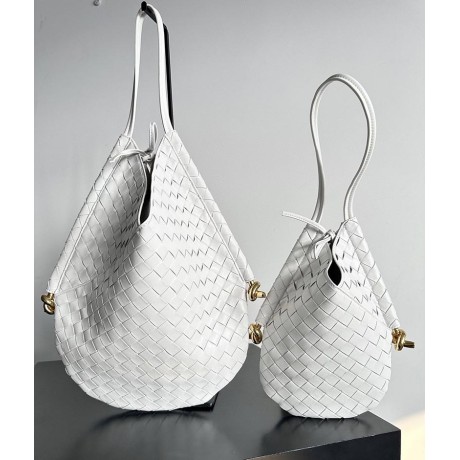 بوتيجا فينيتا كيس 219 الحجم : 29×3×52 سم / 26×3×30 سم