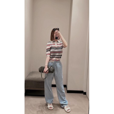 بوتيجا فينيتا كيس 224 الحجم : 37×13×11.5 سم