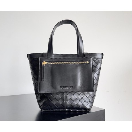 بوتيجا فينيتا كيس 236 الحجم : 23×18×15 سم