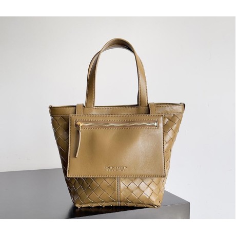 بوتيجا فينيتا كيس 237 الحجم : 23×18×15 سم