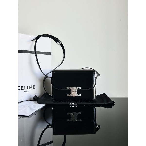 Bag-Celine-034 Size : 18.5 X 14 X 6cm