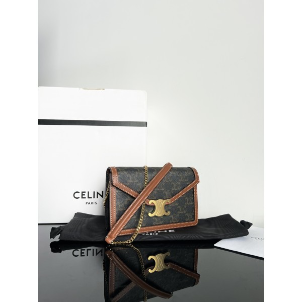 Bag-Celine-039 Size : 19.5 x 12 x 4 cm