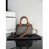 Bag-Celine-069 Size : 19.5 X 14 X 7cm