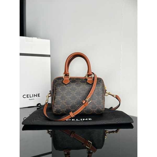 Bag-Celine-069 Size : 19.5 X 14 X 7cm