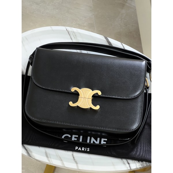 Bag-Celine-078 Size : 22.5 X 16.5 X 7.5cm