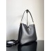 Bag-Celine-095 Size : 24.5 X 21.5 X 5cm