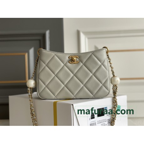 Bag-CH-188 Size :   14.5x19.5x8.5cm