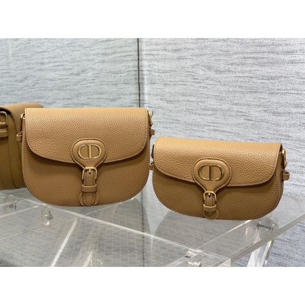 Bag-Dior-009 Size :  21 x 12 x 5.1 cm