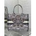 Bag-Dior-047 Size :  36 x 18 x 28cm