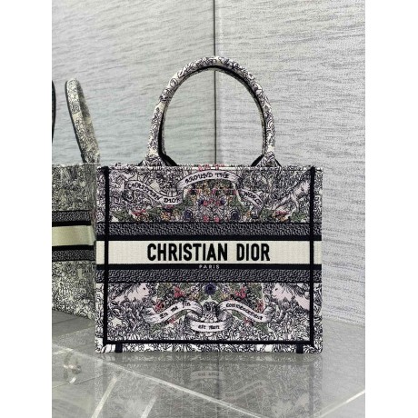 Bag-Dior-048 Size :  26 x 8 x 22cm