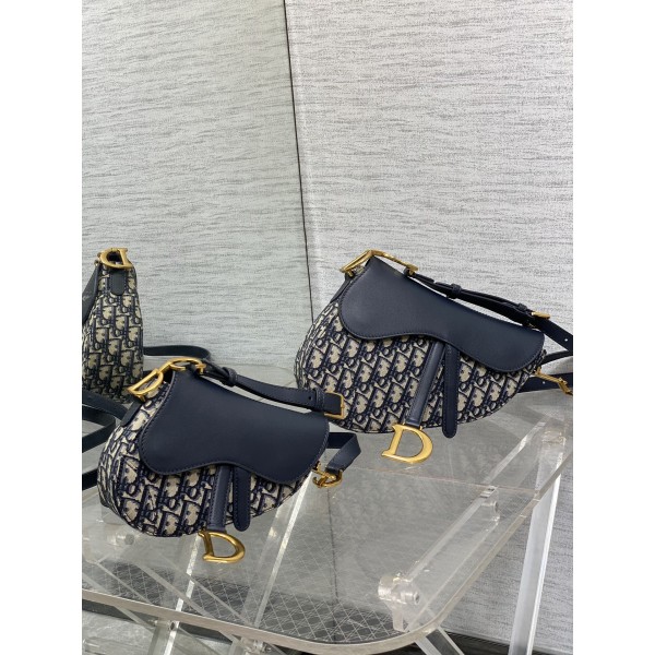 Bag-Dior-064 Size :  19.5 x 6 x 15cm