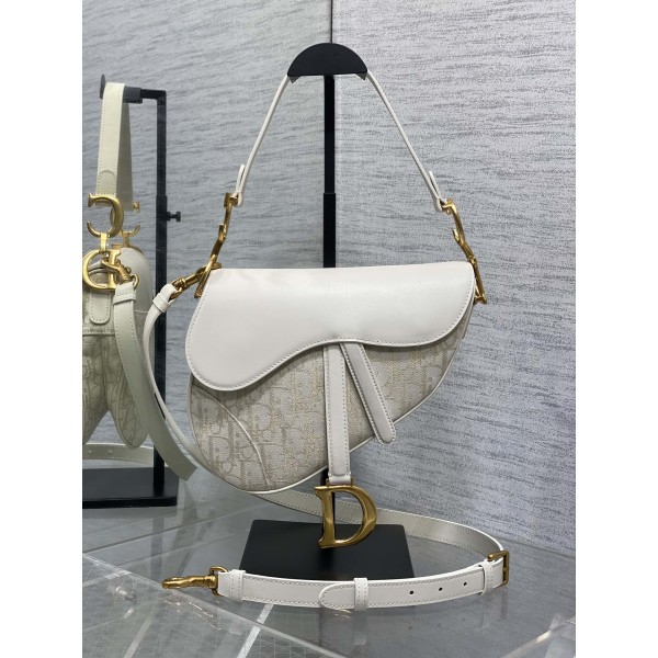 Bag-Dior-066 Size :  25.5 x 6.5 x 20cm