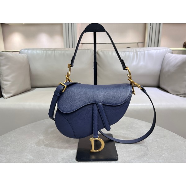 Bag-Dior-067 Size :  24 x 6 x 18cm
