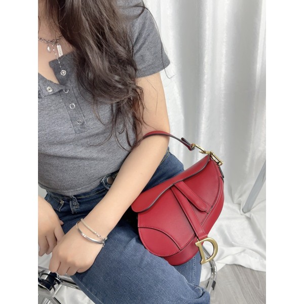 Bag-Dior-073 Size :  21 X 18 X 5cm