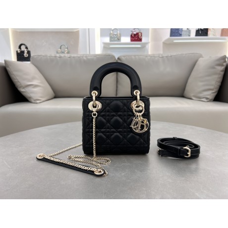 Bag-Dior-139 Size :  17 x 7 x 15cm