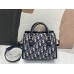 Bag-Dior-204 サイズ  :   19 x 15 x 15cm