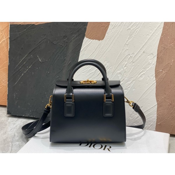 Bag-Dior-205 Size :  19 x 15 x 15cm