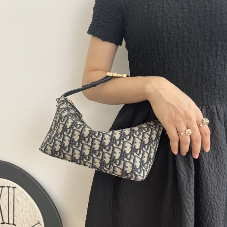 Bag-Dior-237 Size :  15 x 7 x 12cm