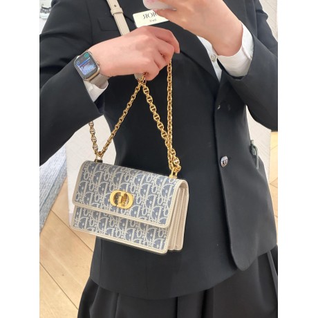 Bag-Dior-253 Size :  19 x 5.5 x 13cm 