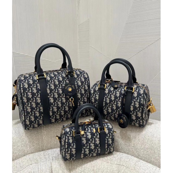 Bag-Dior-284 Size :  17 x 10 x 8cm 