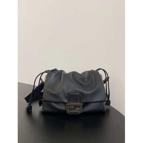 Bag-Fendi-007 Size :   26x5x15cm
