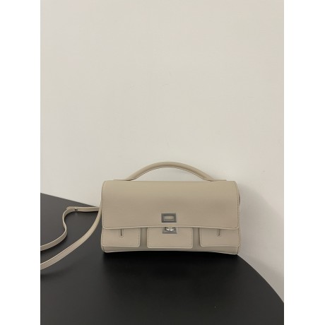 Bag-Fendi-015 Size :   27x6x15cm 