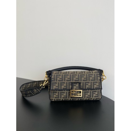 Bag-Fendi-020 Size :   32.5x15x23.5cm