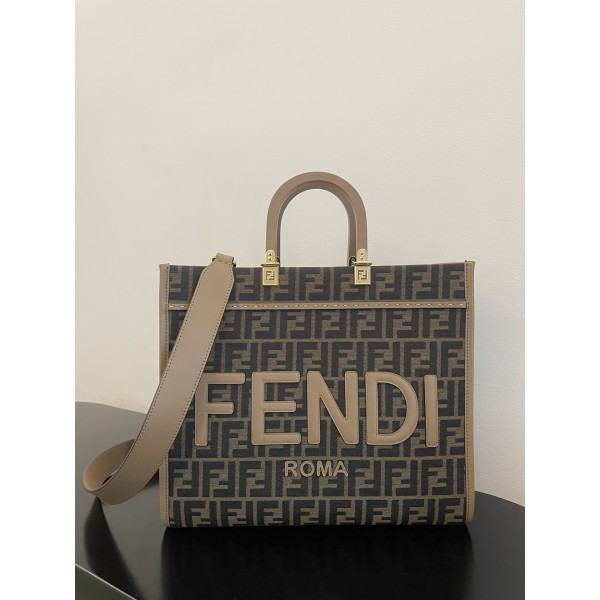 Bag-Fendi-031 Size :   18.5x12x10cm 
